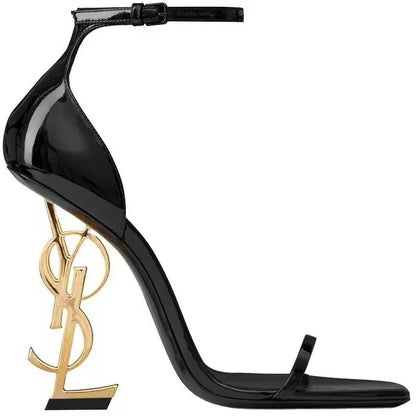 Lumerient footwear