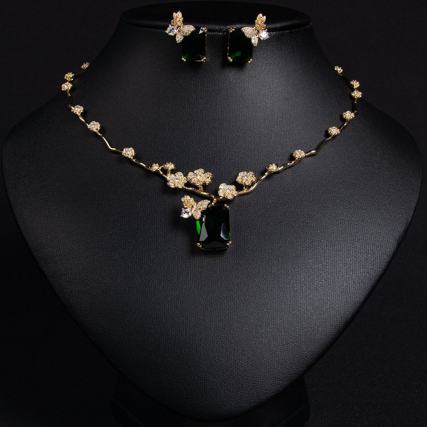 Emerald Royale Set
