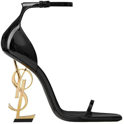 Lumerient footwear